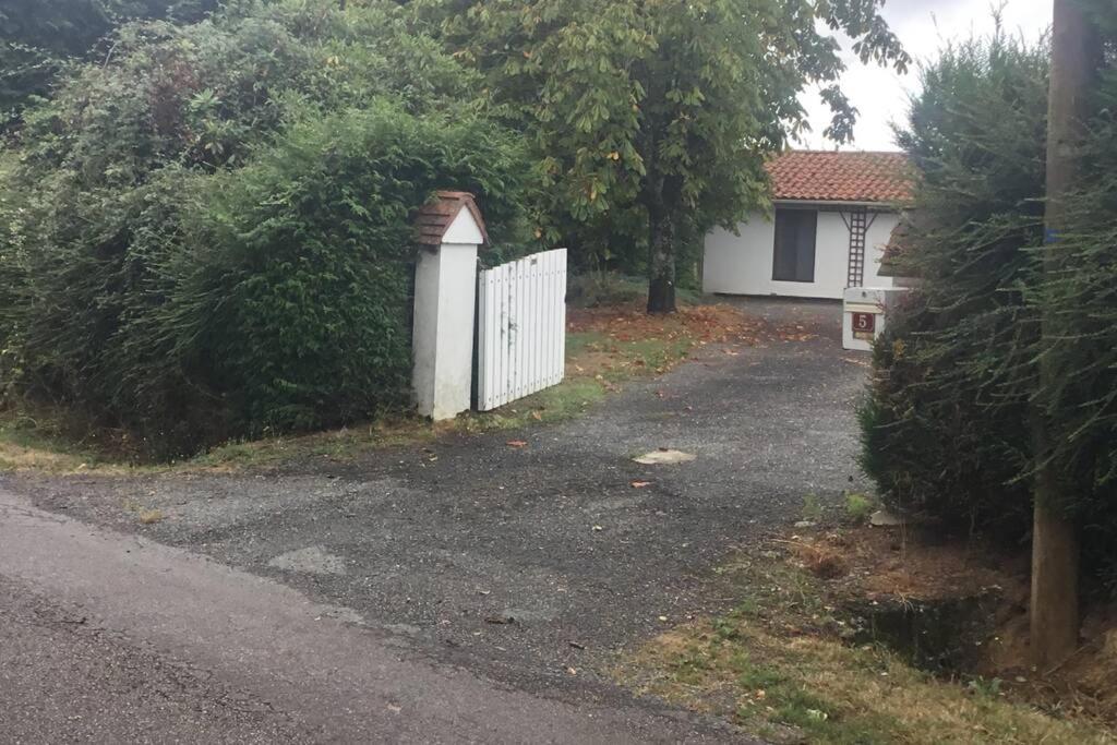 Breesfalt Gite Accomodation Villa Maisonnais-Sur-Tardoire Eksteriør billede